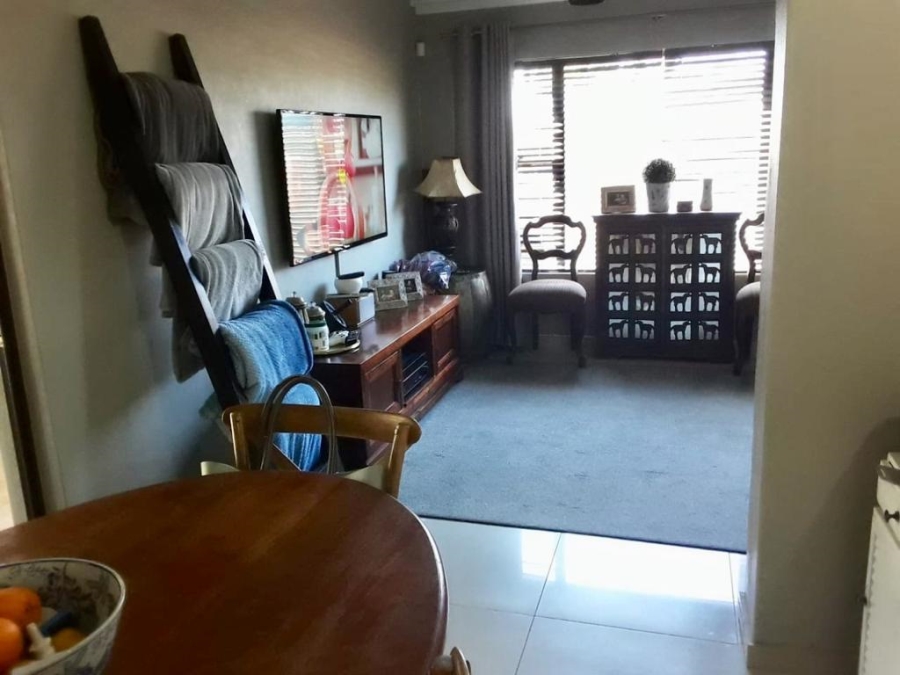 7 Bedroom Property for Sale in Bloemhof North West